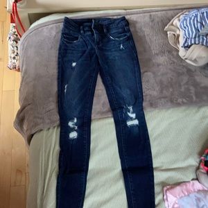 Bootlegger dark blue ripped jeans
